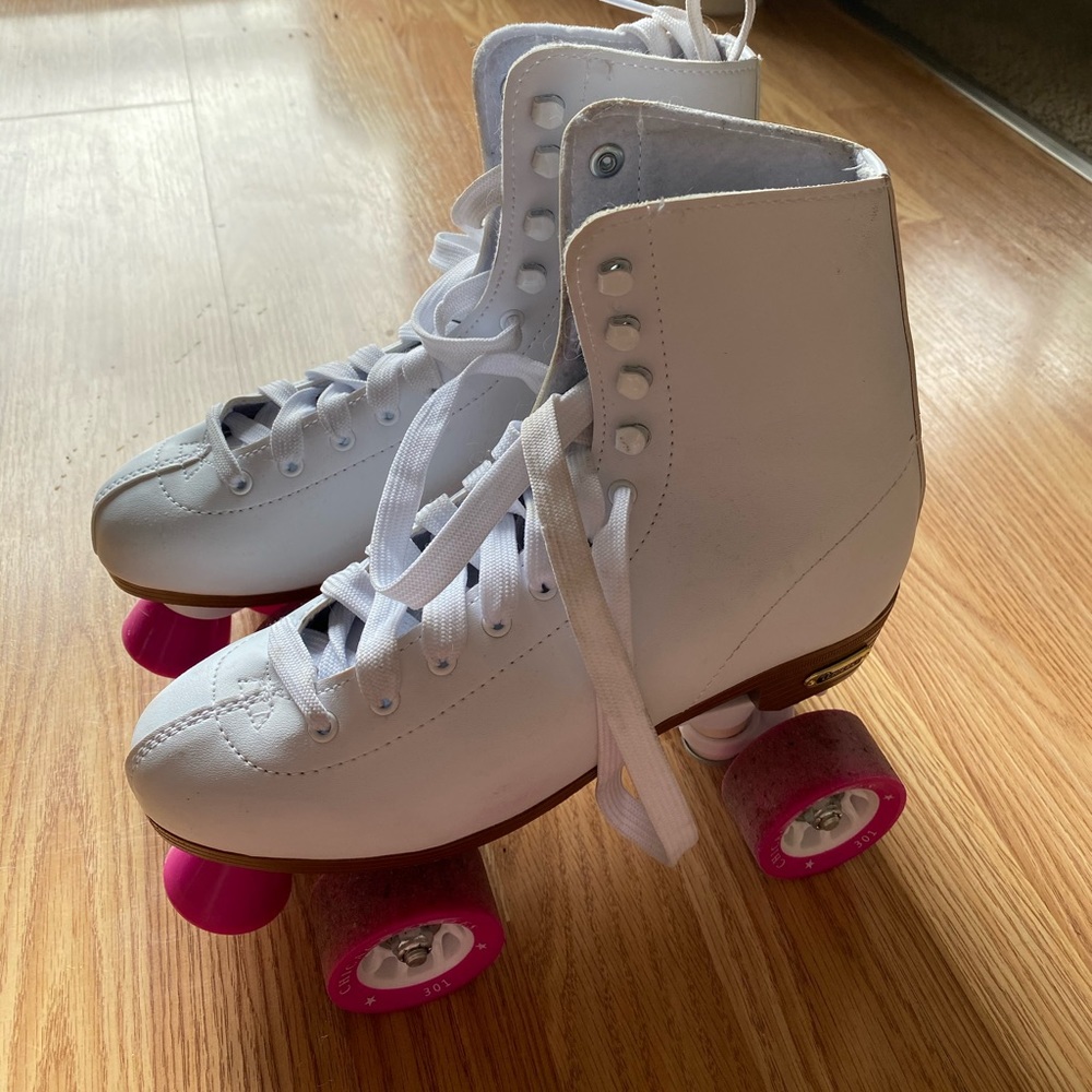 Roller skates! 🦄💕